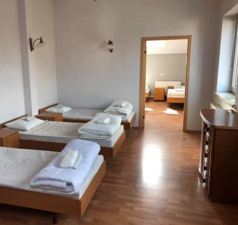 Работа в Польше для Казахстанцев. Раббота в Польше для граждан Казахстана